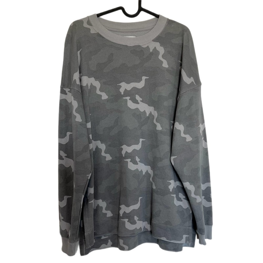 American Eagle Jegging Fit Camo Oversized Pullover Sweatshirt Size XS - Picture 2 of 7